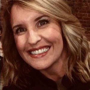 Meet your Posher, Brooke